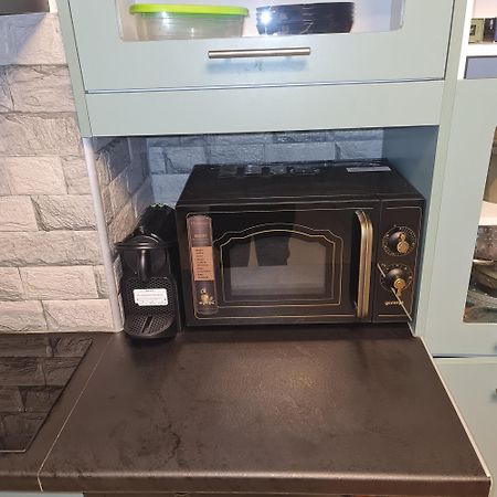 Full Apartment Near Kato Patissia アテネ エクステリア 写真