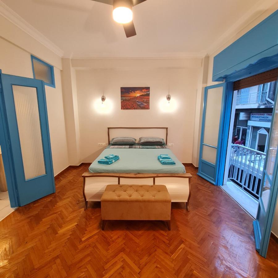 Full Apartment Near Kato Patissia アテネ エクステリア 写真