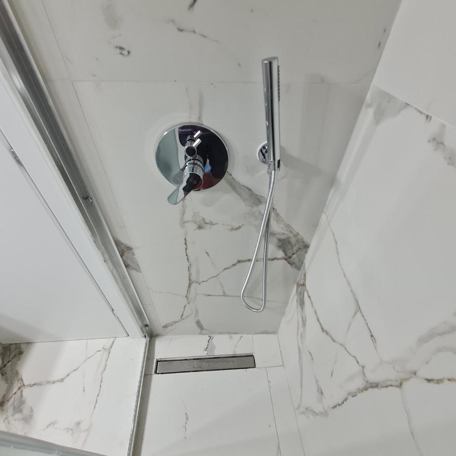 Full Apartment Near Kato Patissia アテネ エクステリア 写真