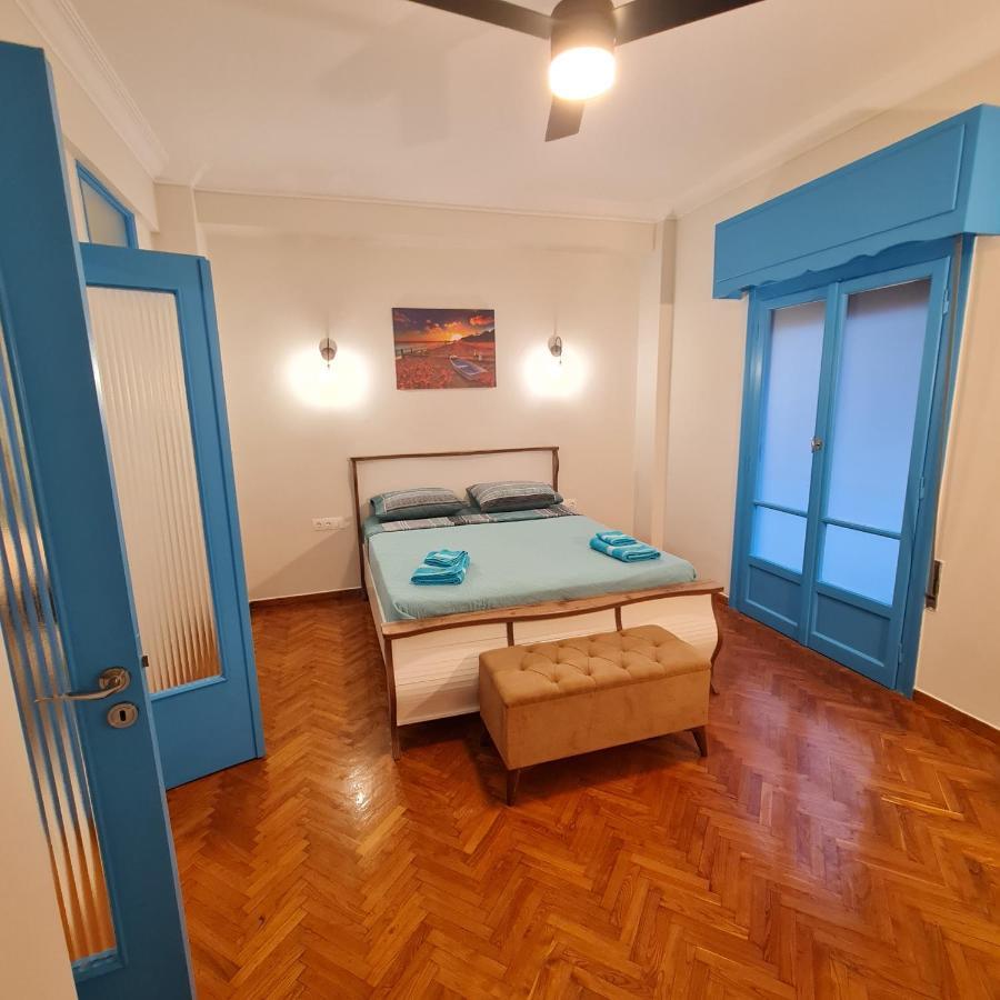 Full Apartment Near Kato Patissia アテネ エクステリア 写真