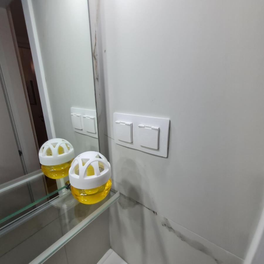 Full Apartment Near Kato Patissia アテネ エクステリア 写真