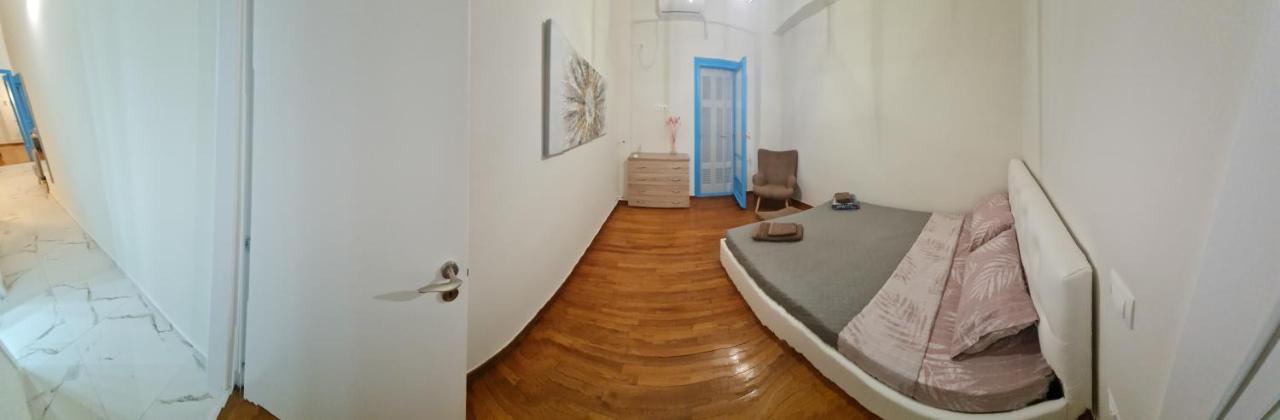 Full Apartment Near Kato Patissia アテネ エクステリア 写真